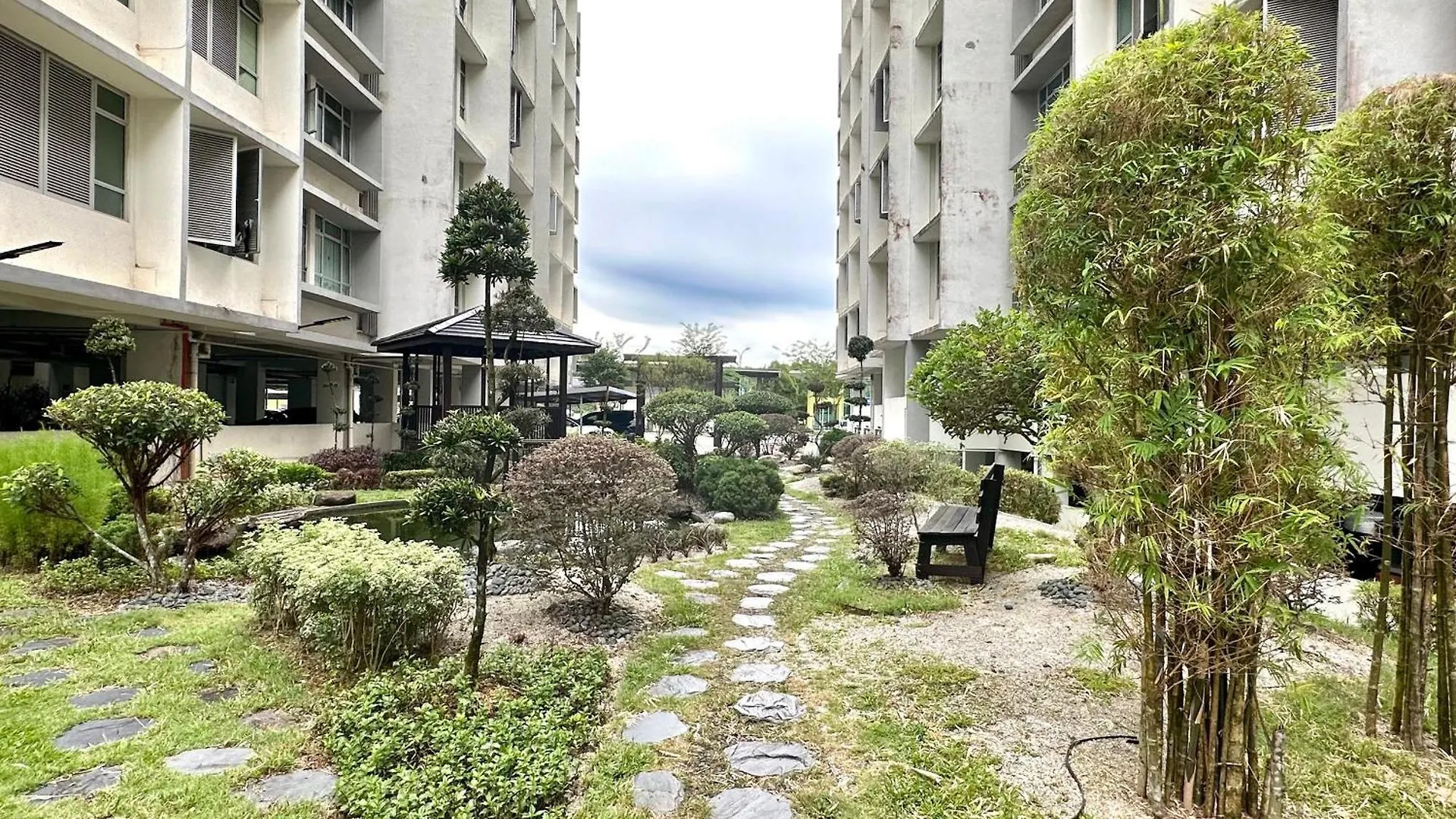 Апартаменты New! Cozy Cottage 3Br Suite - Austin Height 10Pax Джохор-Бару